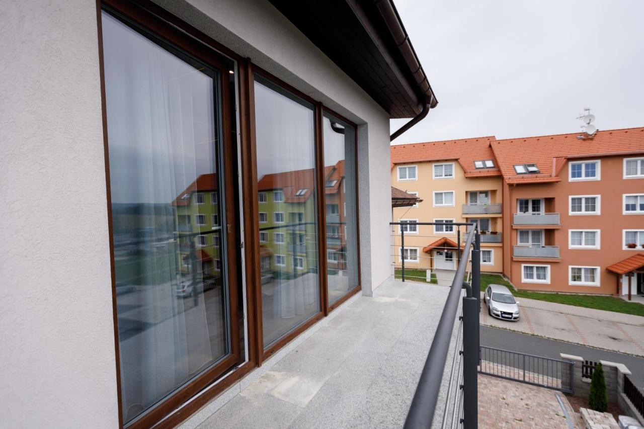 Appartement Itm Haus à Rozvadov Extérieur photo